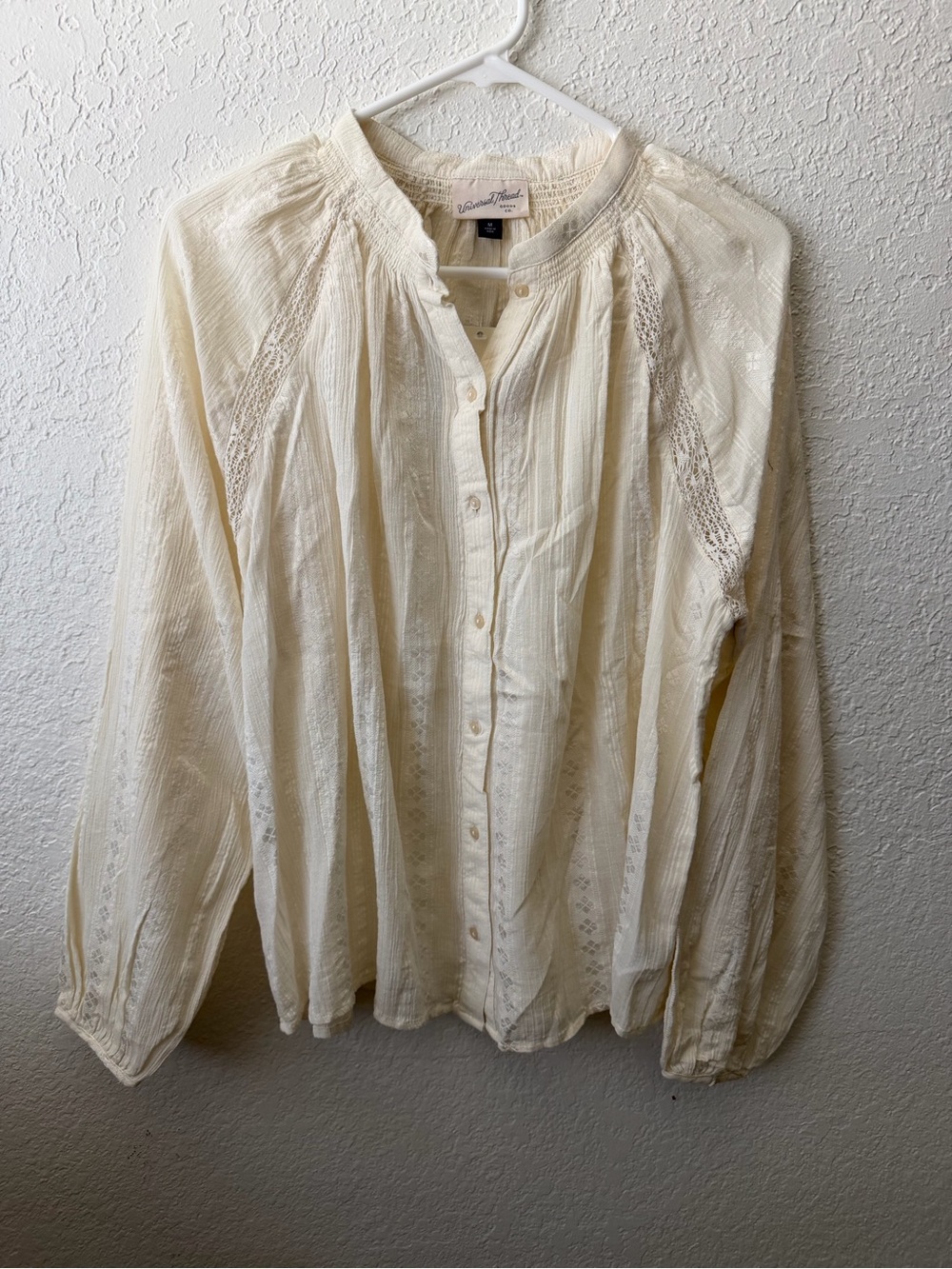 Women’s Cream Button-Front Lace Peasant Blouse